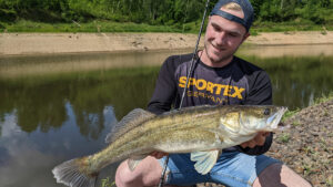 angler zander wasser water